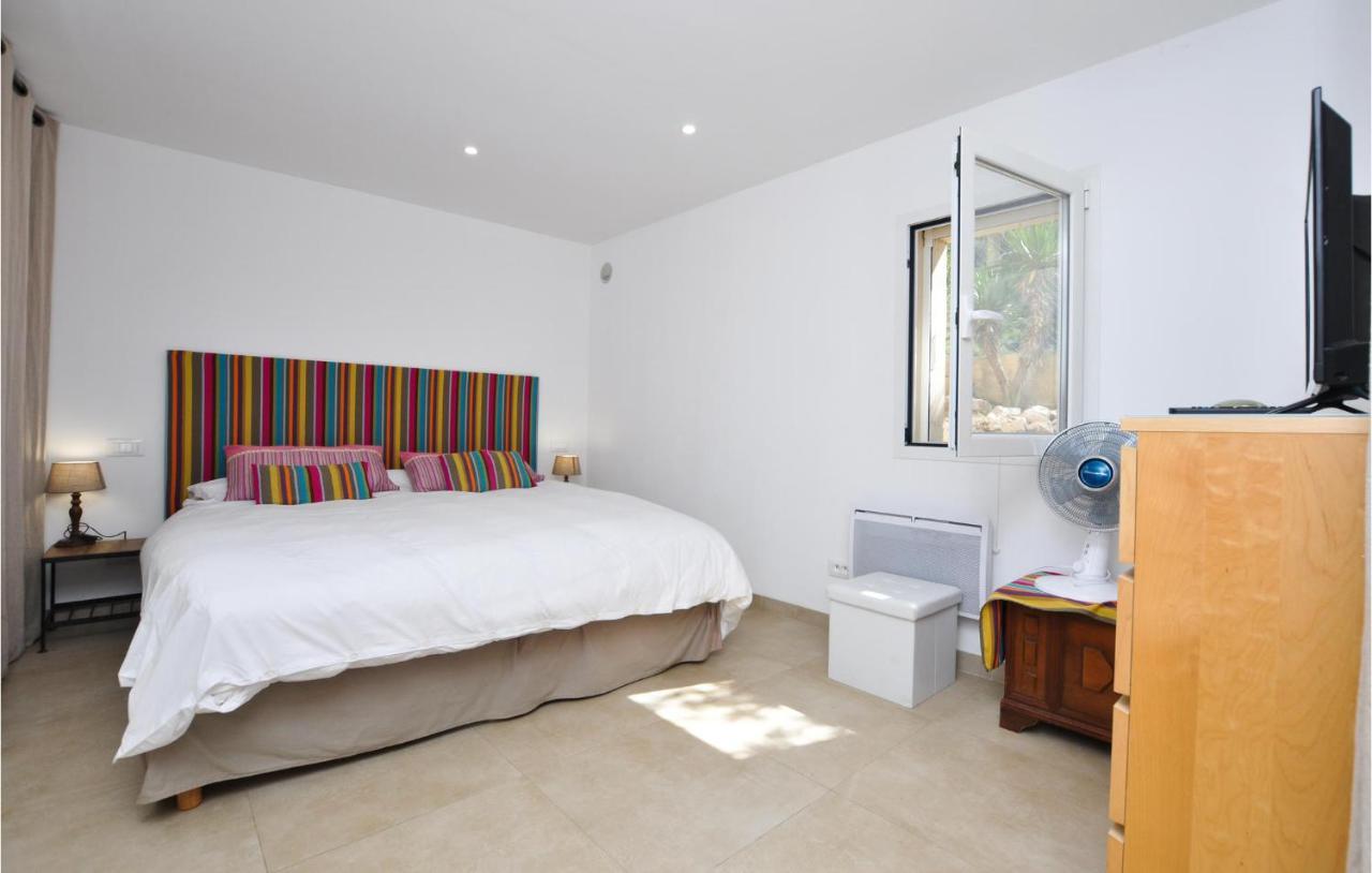 1 Bedroom Lovely Home In مينتون المظهر الخارجي الصورة